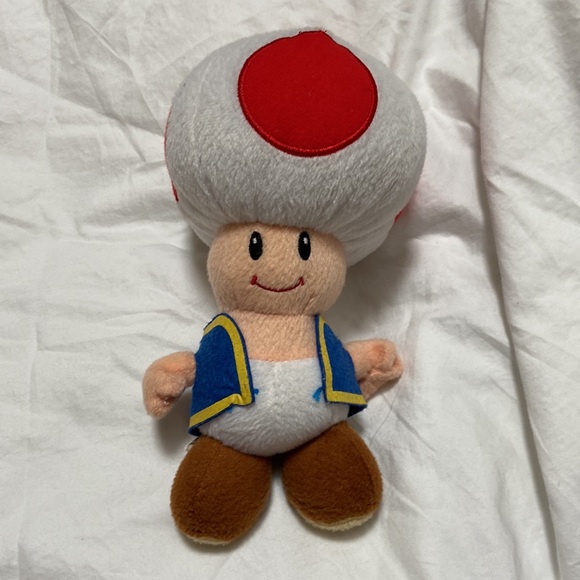 Kid’s Collectable Yoshi and Toad Super Mario Bros Wii Character Plushies. - Picture 4 of 13